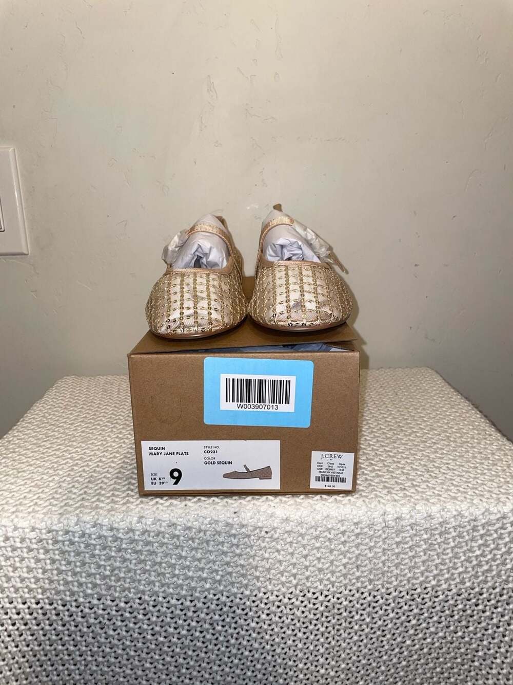 J.Crew‎ Sequin Mary Jane Flats Gold Size 9